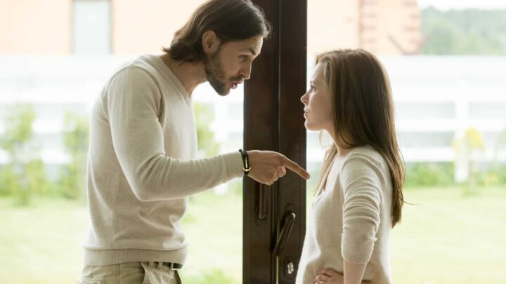 Everything You Need To Know About Ultimatums In Relationships