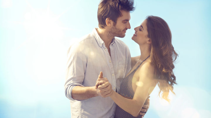 How Do You Know If Someone Likes You? 35 Ways To Tell