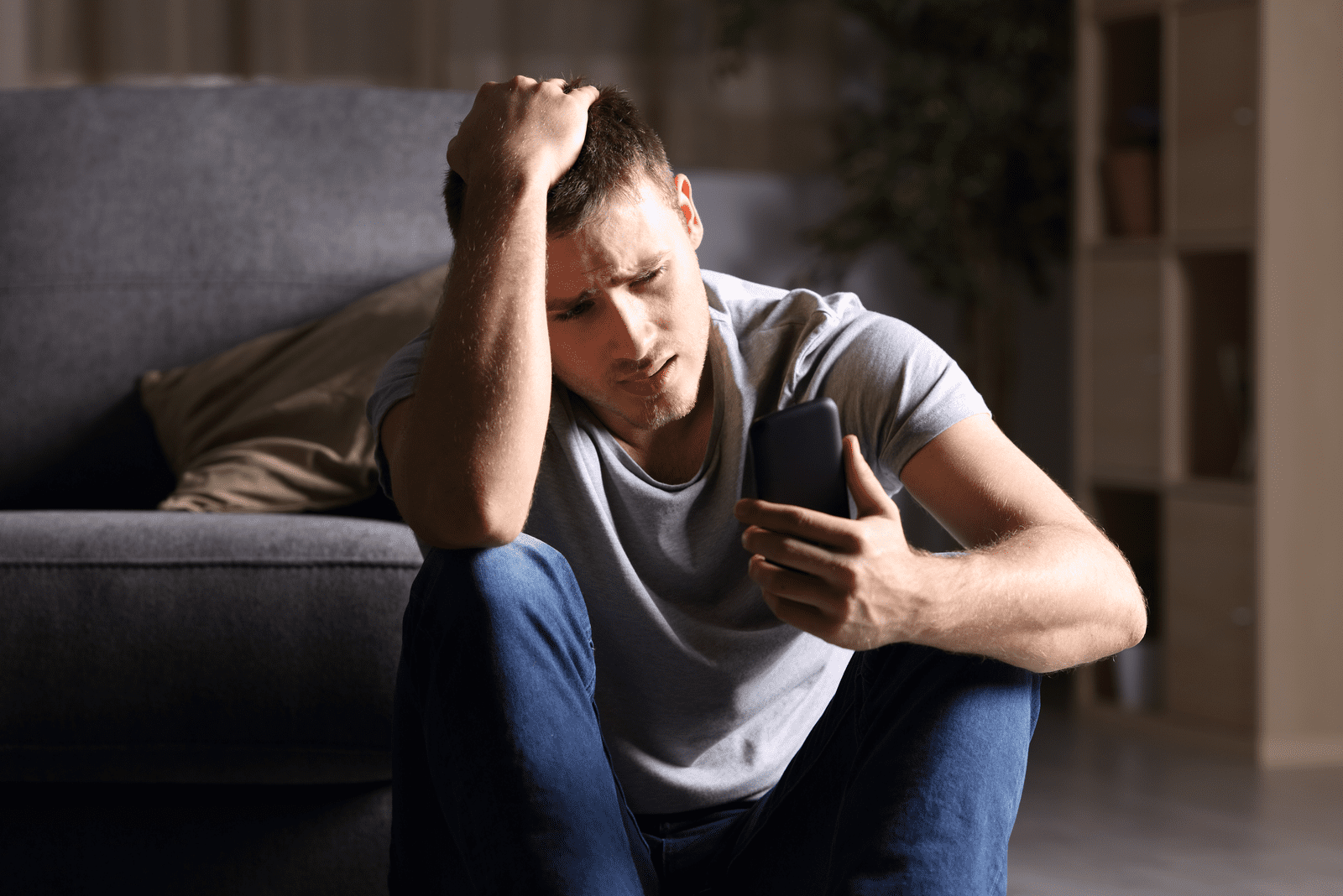 How To Make A Guy Cry Over Text With 140 Love Messages