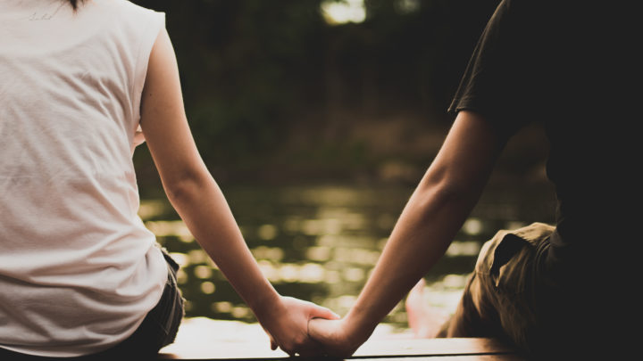17 Migliori esercizi per costruire la fiducia di coppia dopo l'infedeltà