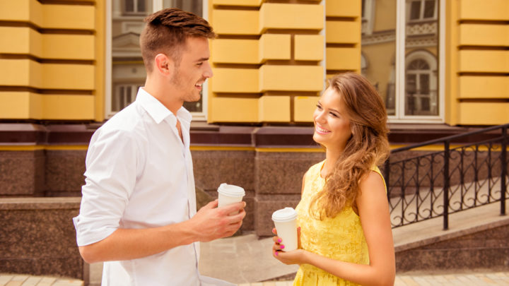 17 Things Guys Notice In The First 6 Seconds When They See You