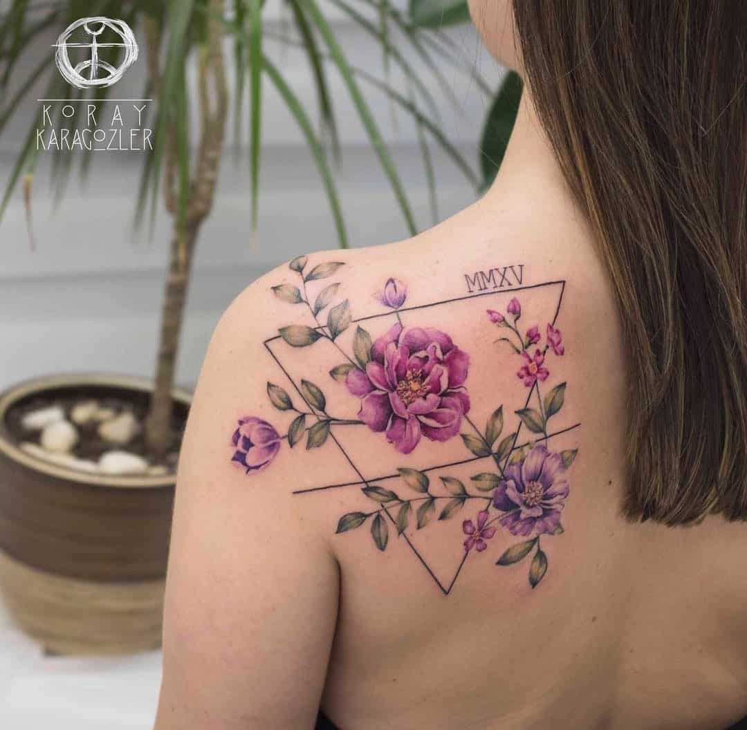  Floral shoulder tattoo