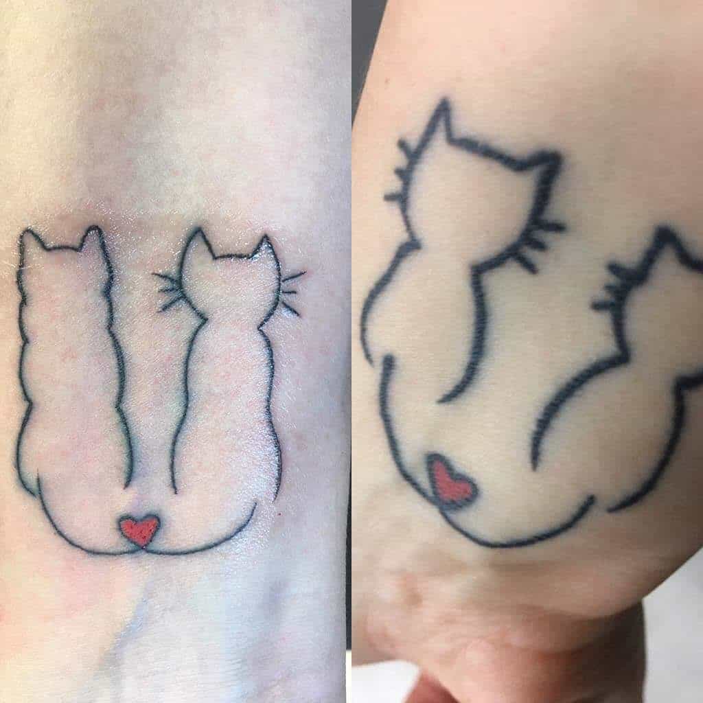 The cutest animal tattoo for BFFs