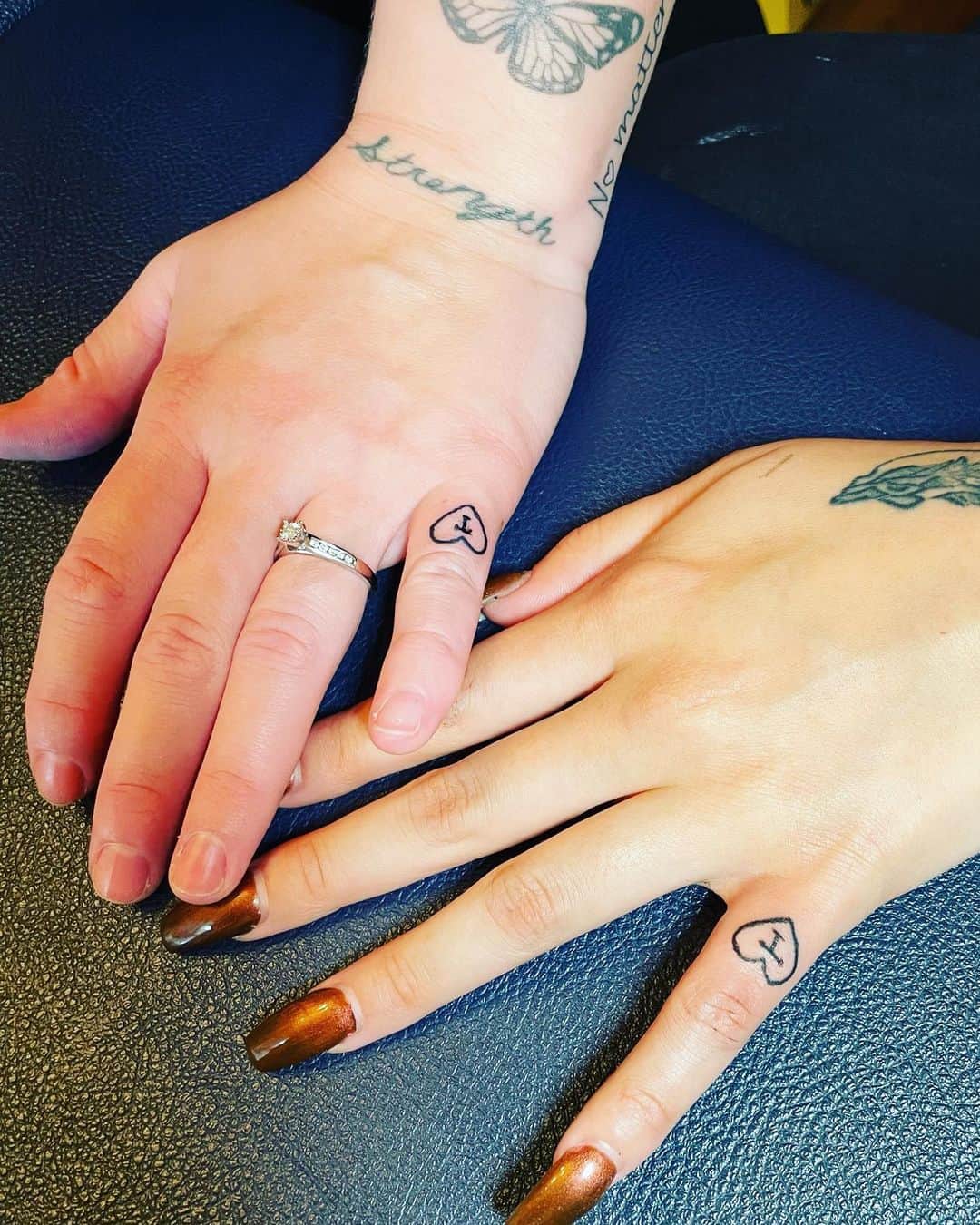 True friendship love finger tattoos for best friends