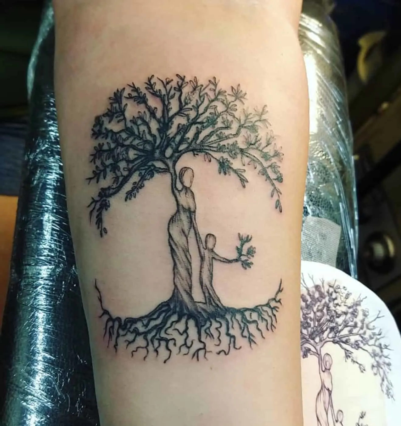 MotherDaughter Tree Of Life Tattoo  Tree of life tattoo Memorial tattoo  designs Life tattoos