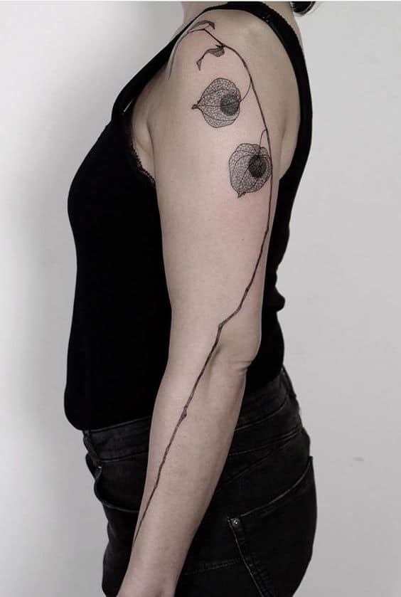 Ideas de mangas para tatuajes de ramas para mujeres