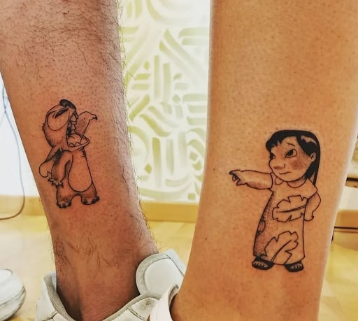 Tatuagem de Lilo e Stitch