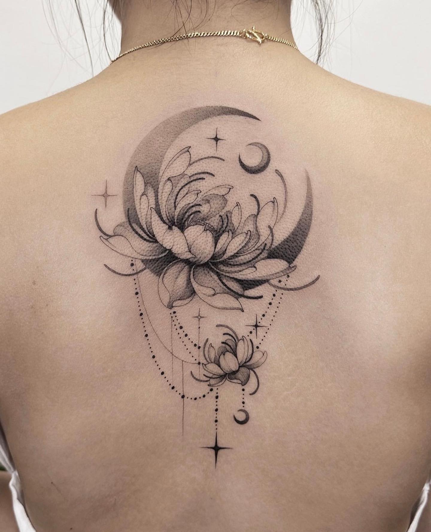 tatuaje de flor de loto