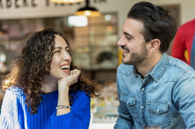 couple on a first date