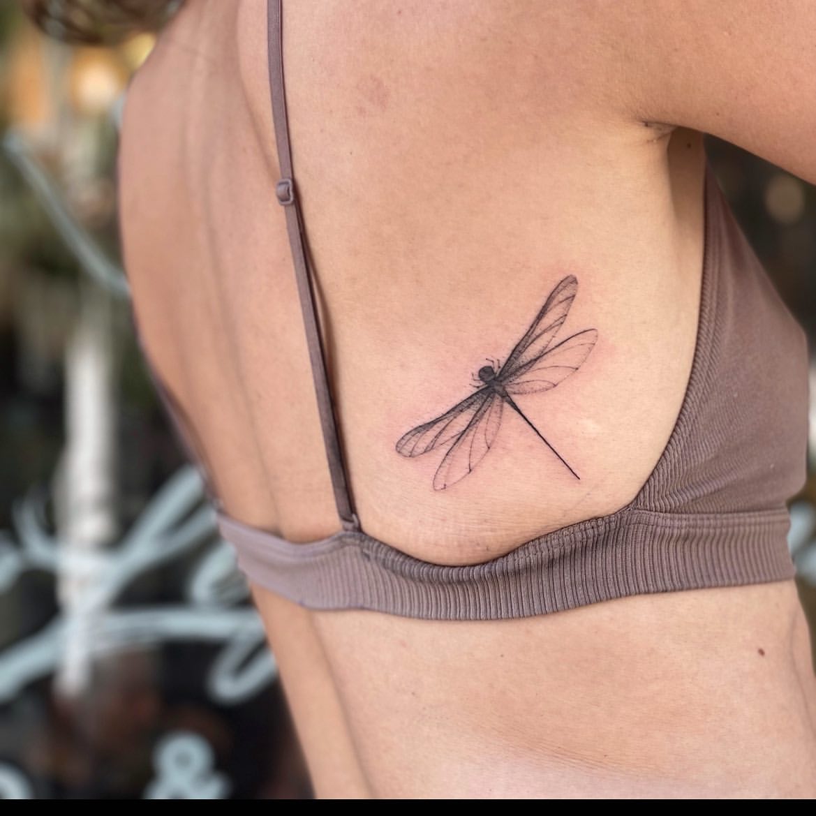 tatuaggio libellula