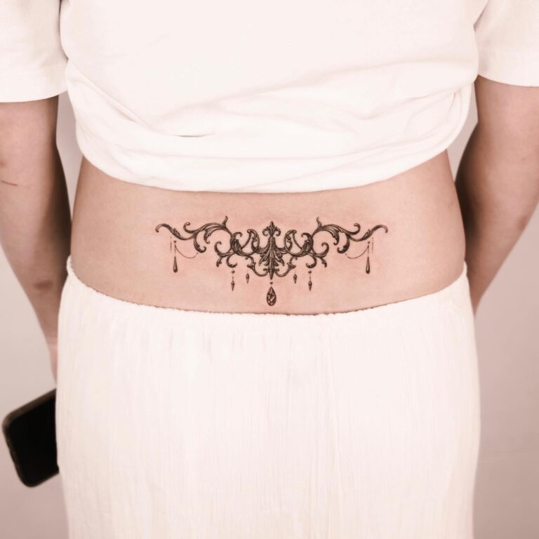 22 Creative Lower Back Tattoos That Are Beyond Cool