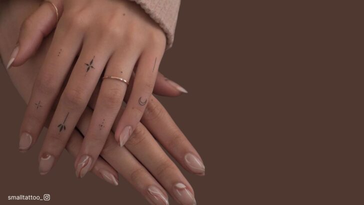 20 Amazing Small Finger Tattoos For Chic And Subtle Statement