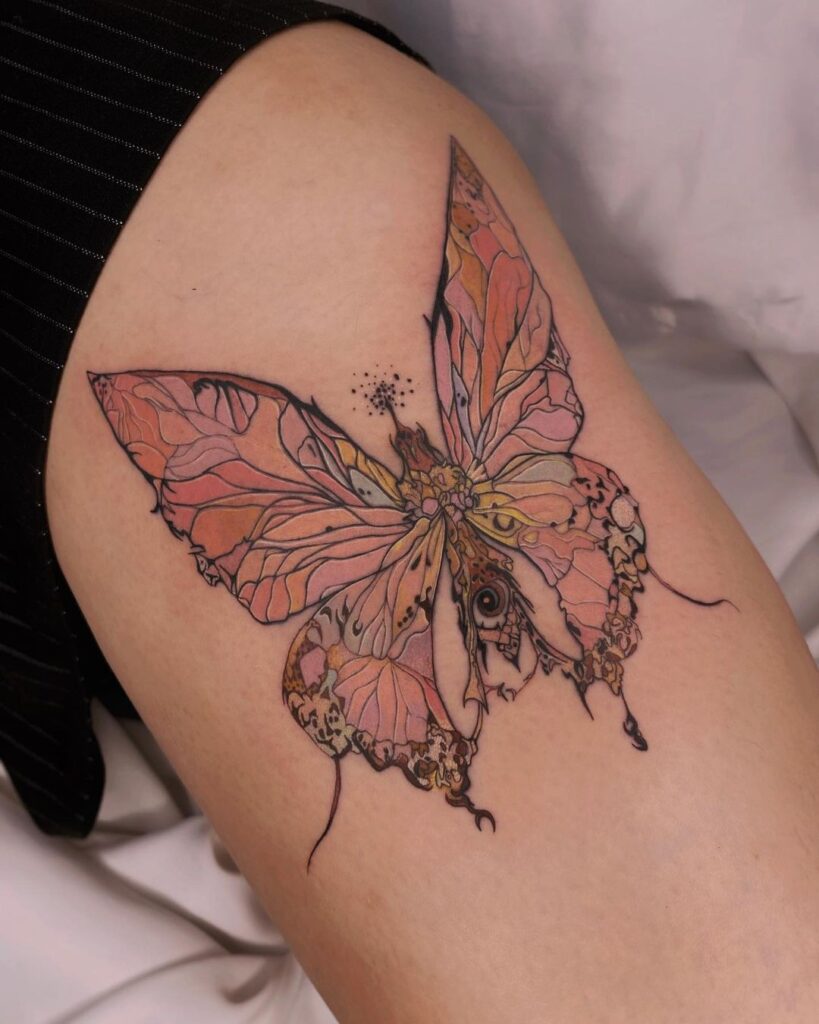 Tatuaggio dettagliato della farfalla