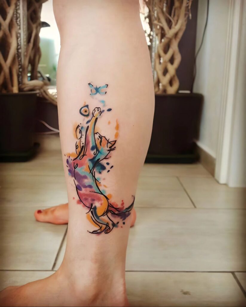 Tatuaggio acquerello con gatto