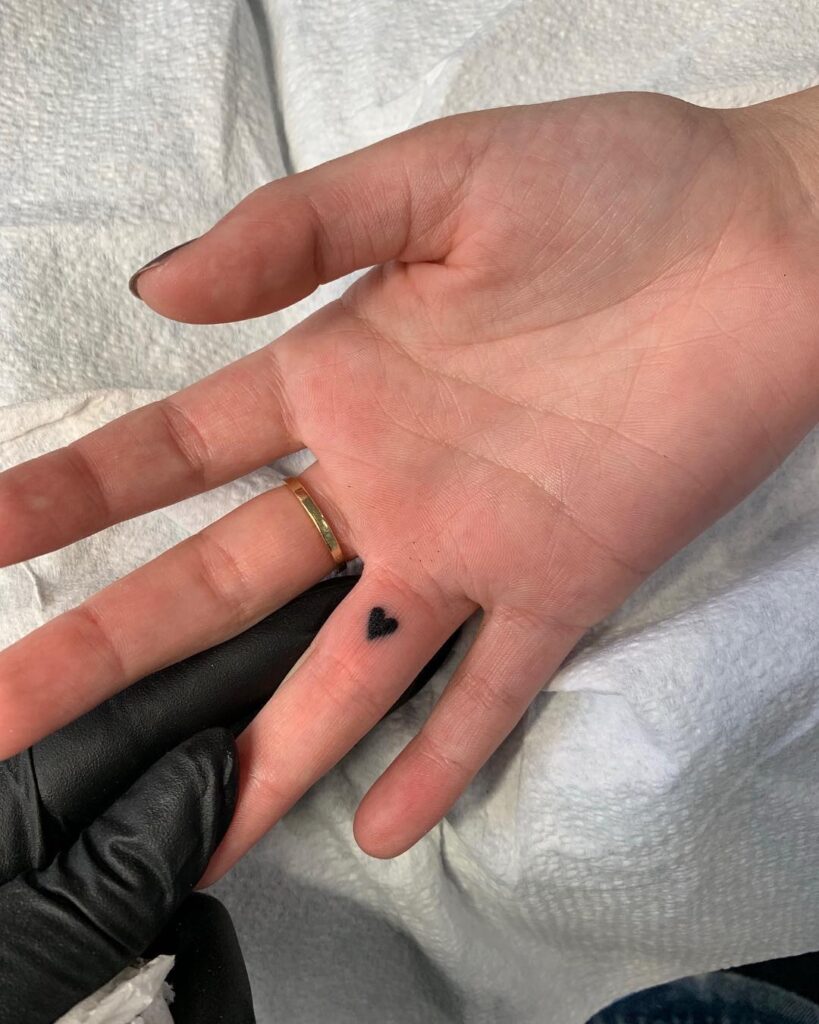 Heart Finger Tattoo