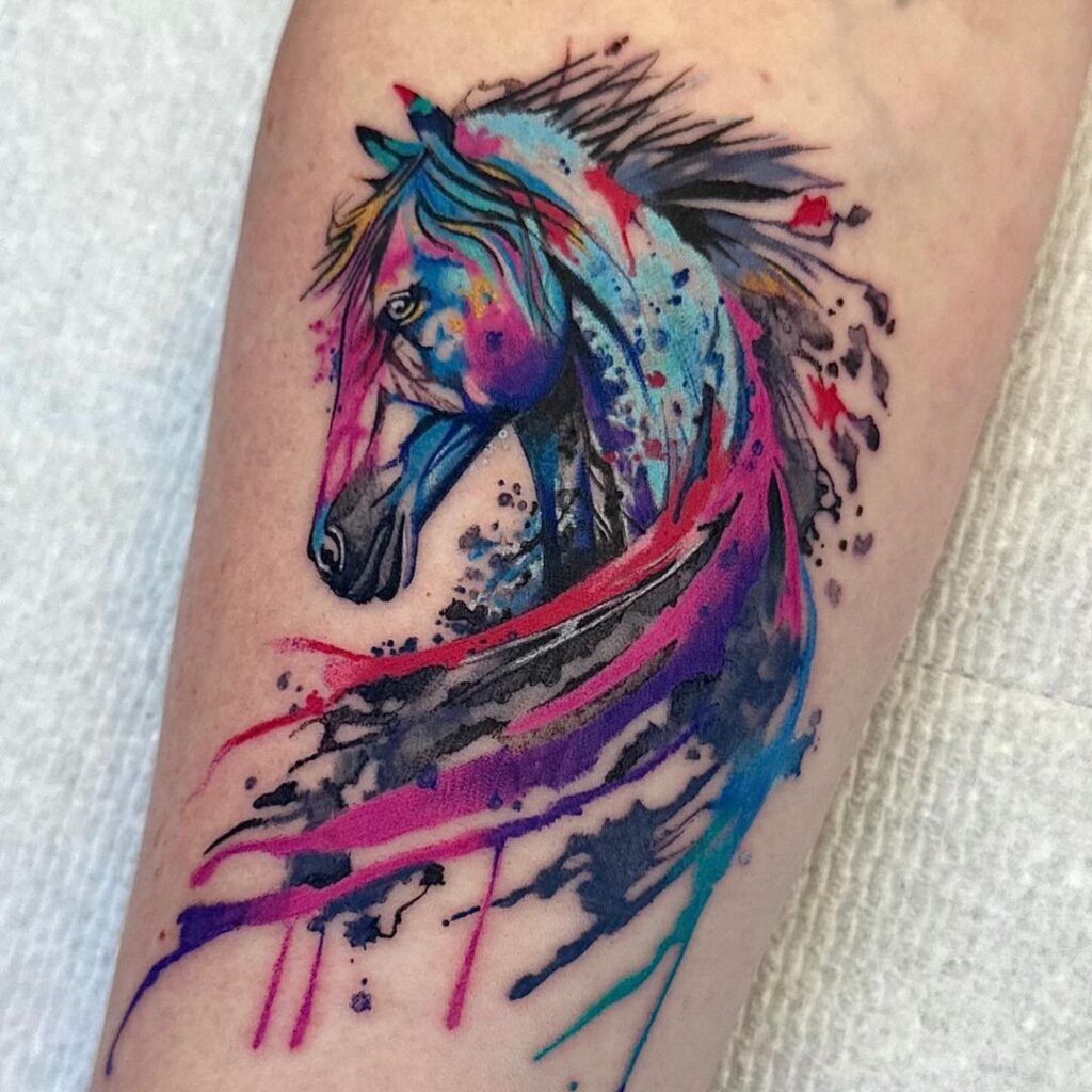 Tatuaggio acquerello di cavallo