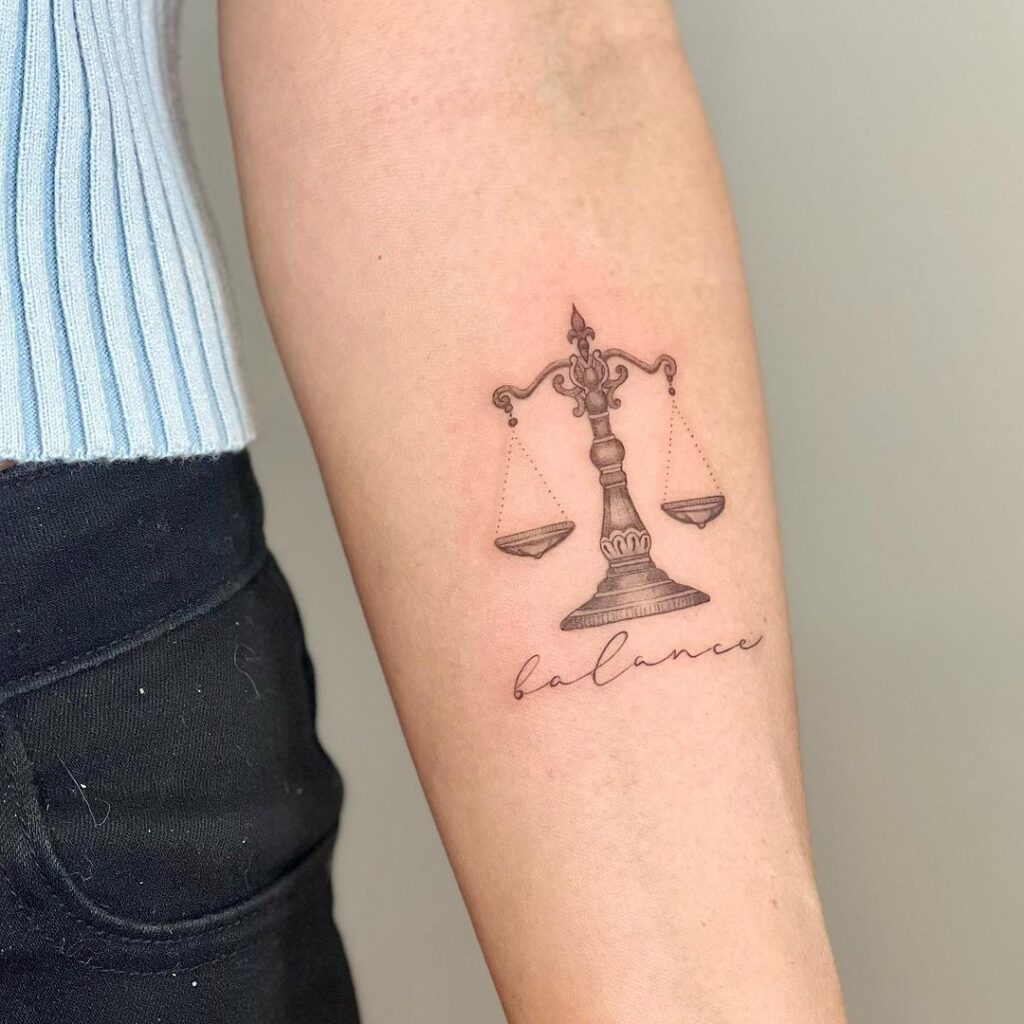 Tinta zodiacal para antebrazo de Libra