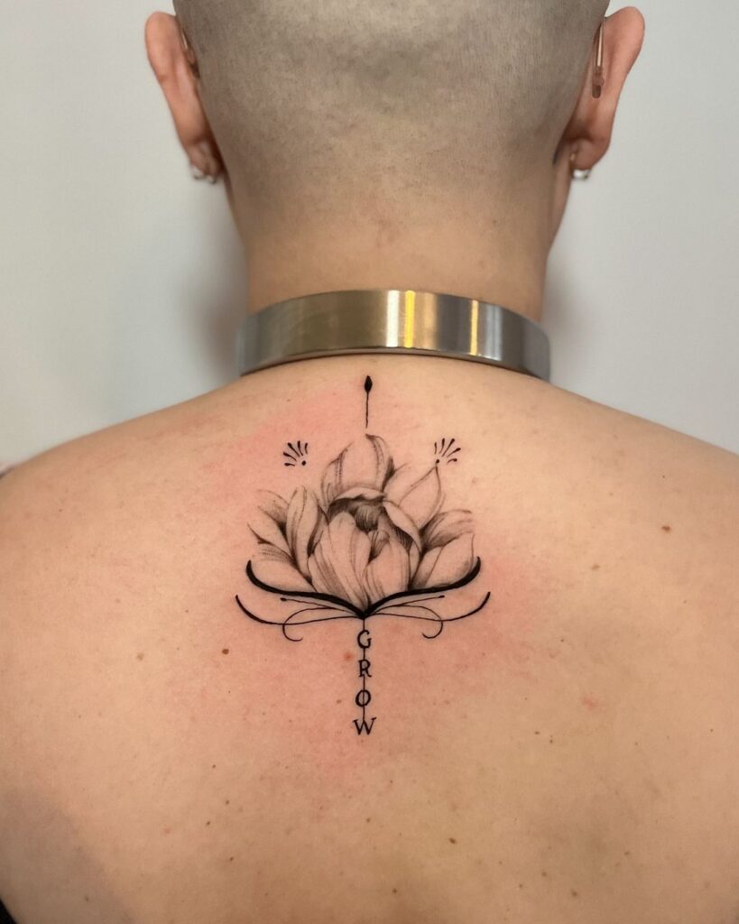 Tatuagem Boho de lótus