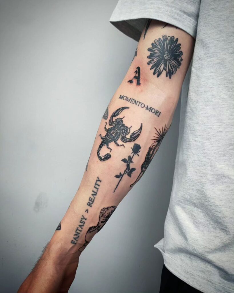 tatuagem de manga em patchwork preto