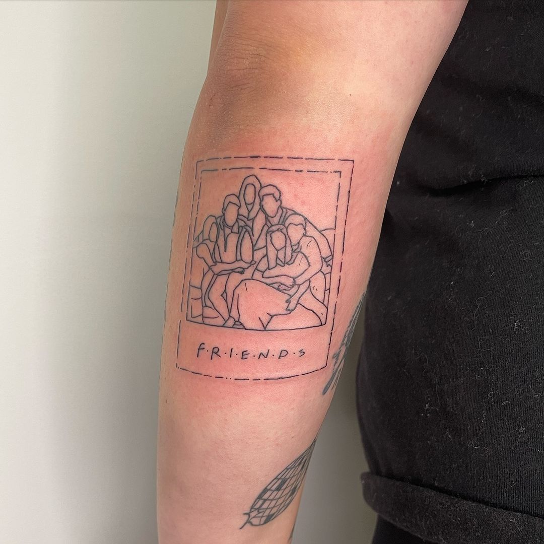 tatuaggio polaroid per amici