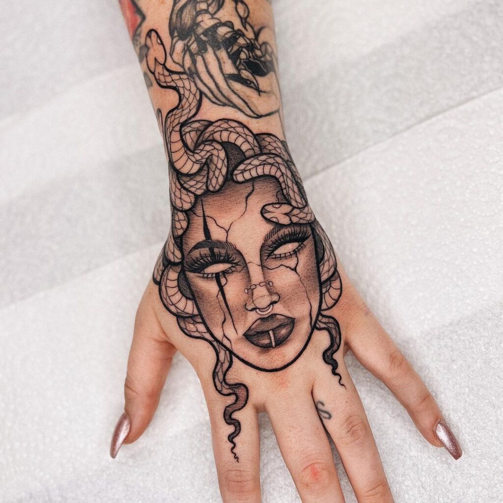 Tatuaggio della mano