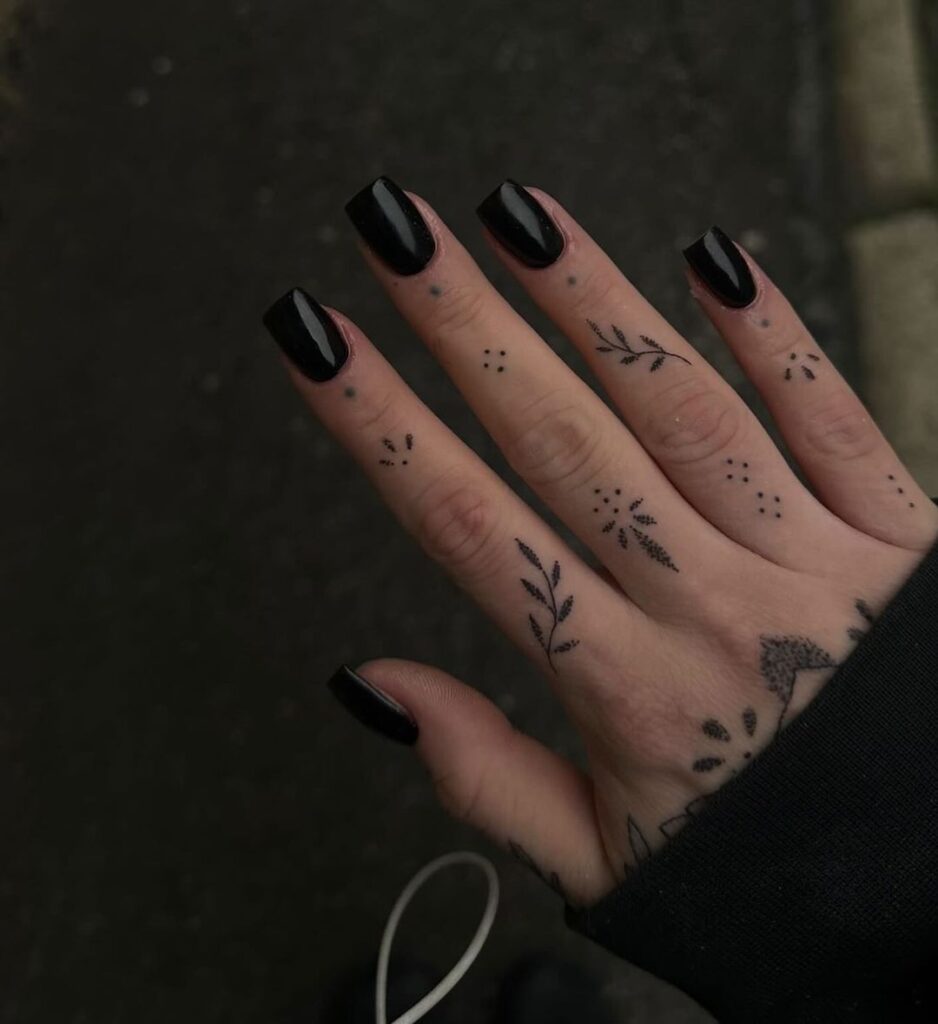 Fingers Tattoo