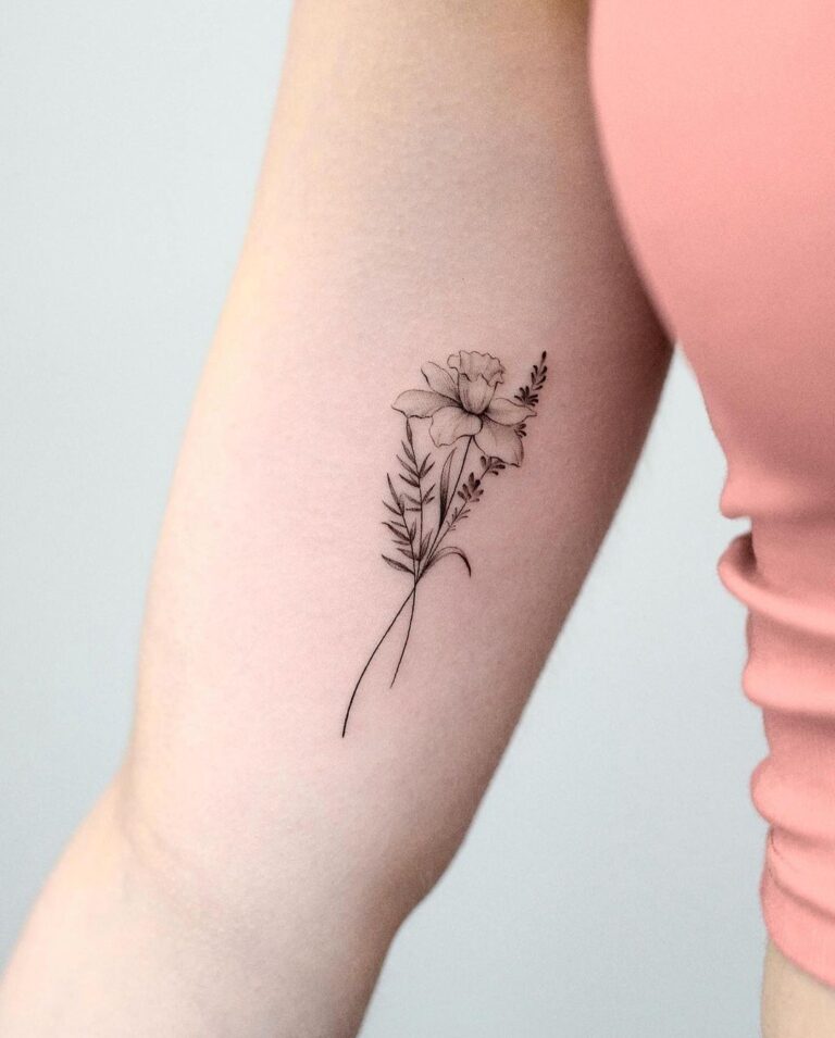 Tatuagem de narciso