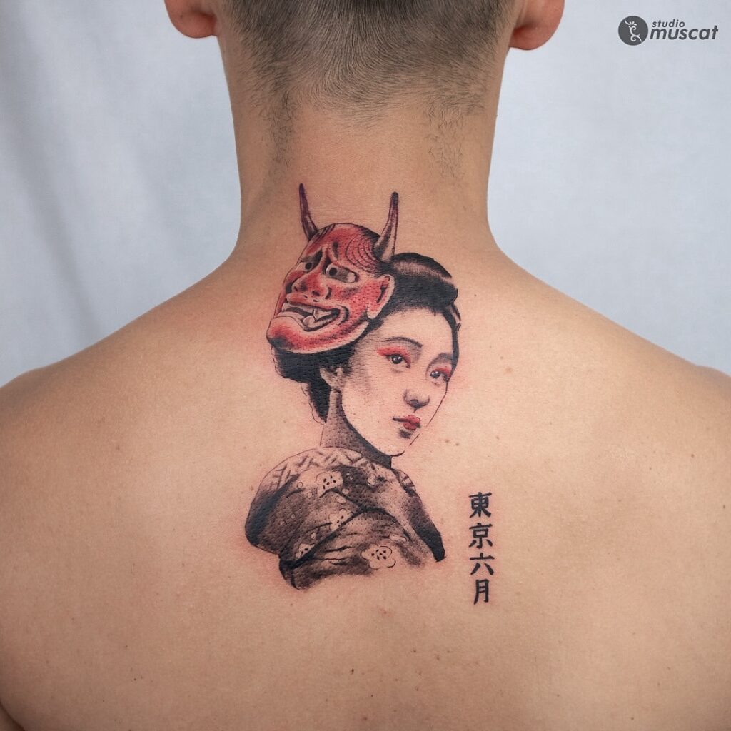 Geisha con máscara Hannya