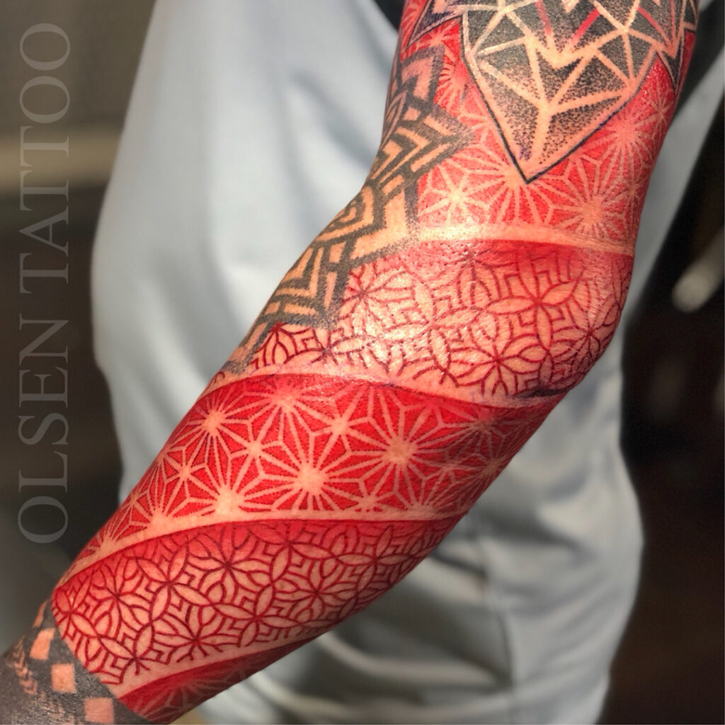 Red Geometric Sleeve