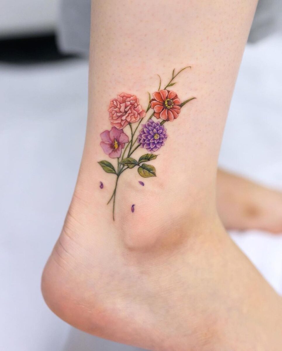 23 Beautiful Ankle Tattoos You'll Want To Show Off All The Time