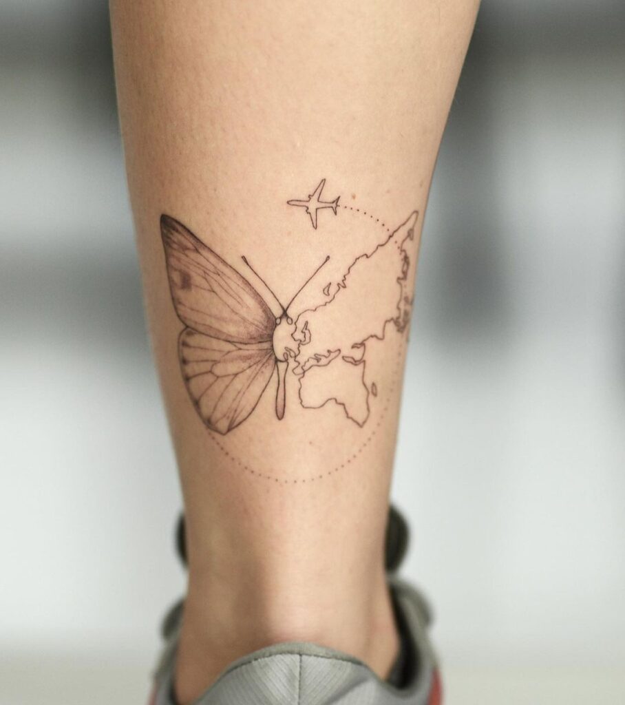 Tatuaggio elegante a linee sottili