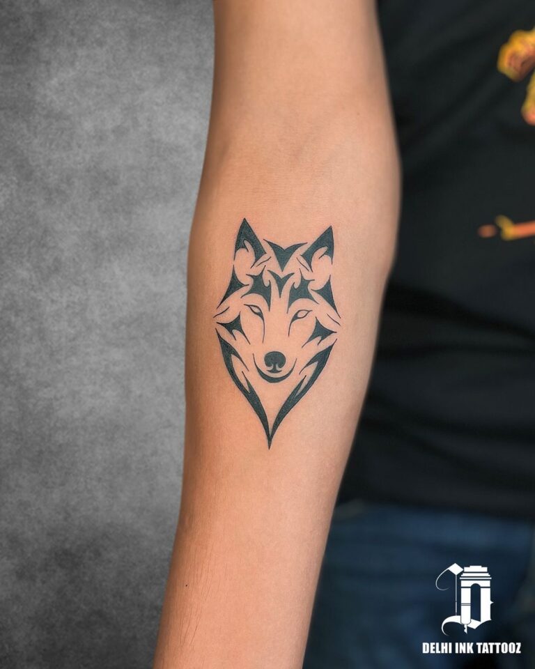  Wolf Tattoo