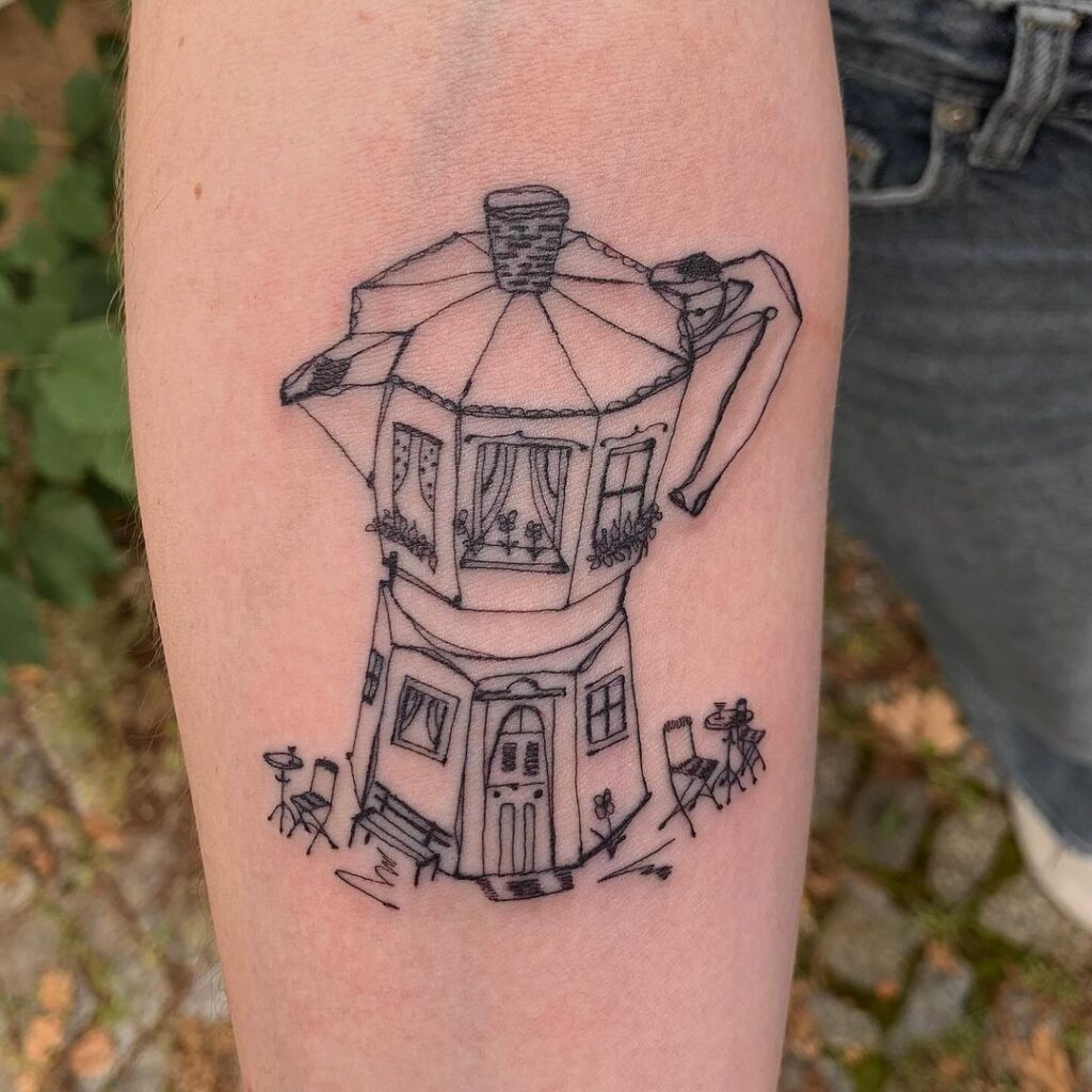 Casa del caffè Piccolo tatuaggio