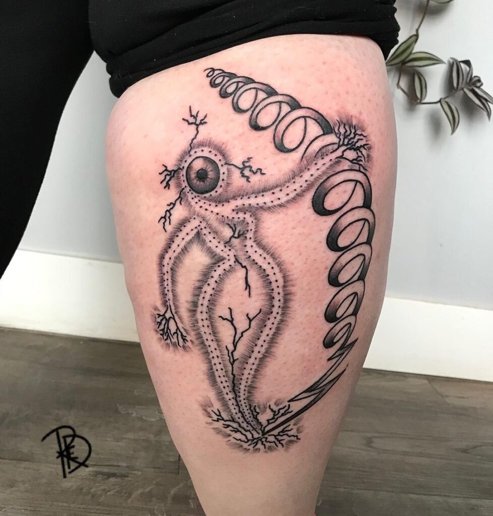 Tatuagem feminina profundamente sensacional