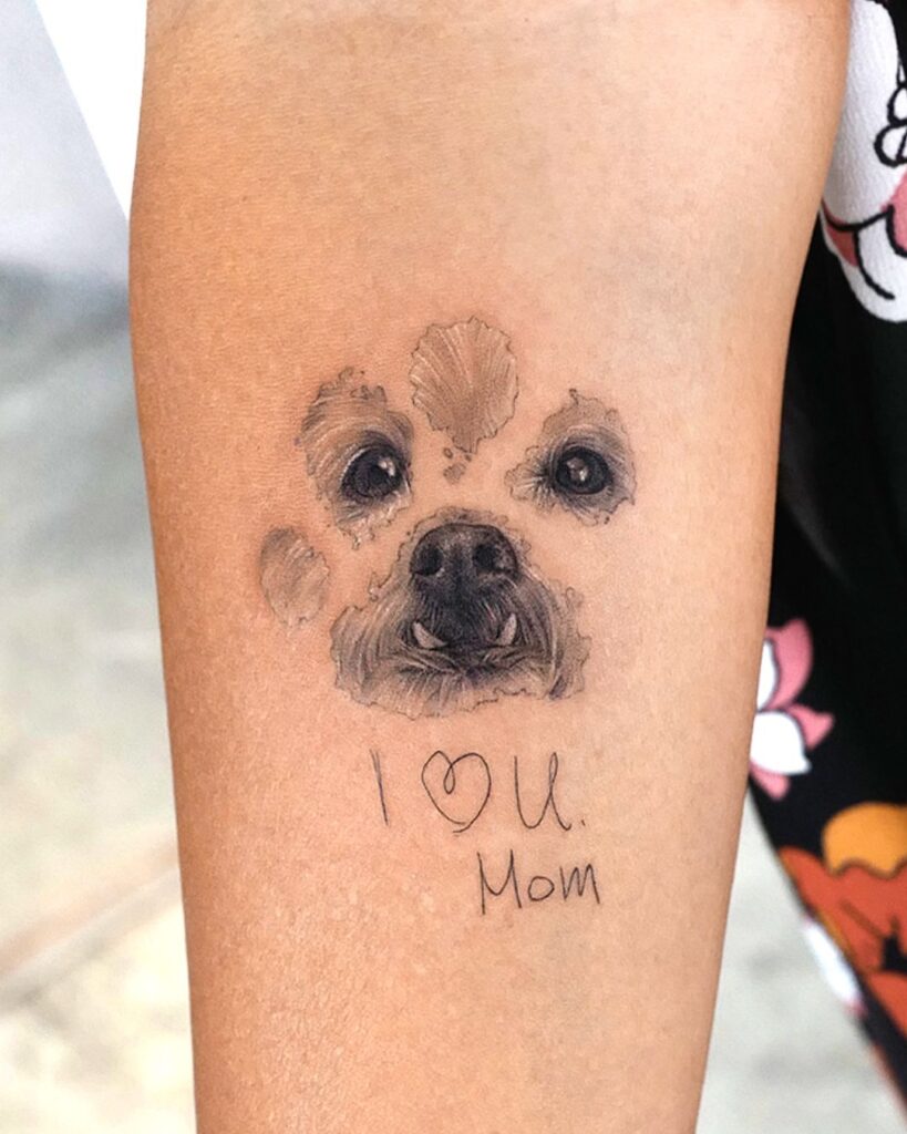 Tatuaggio commemorativo del cane