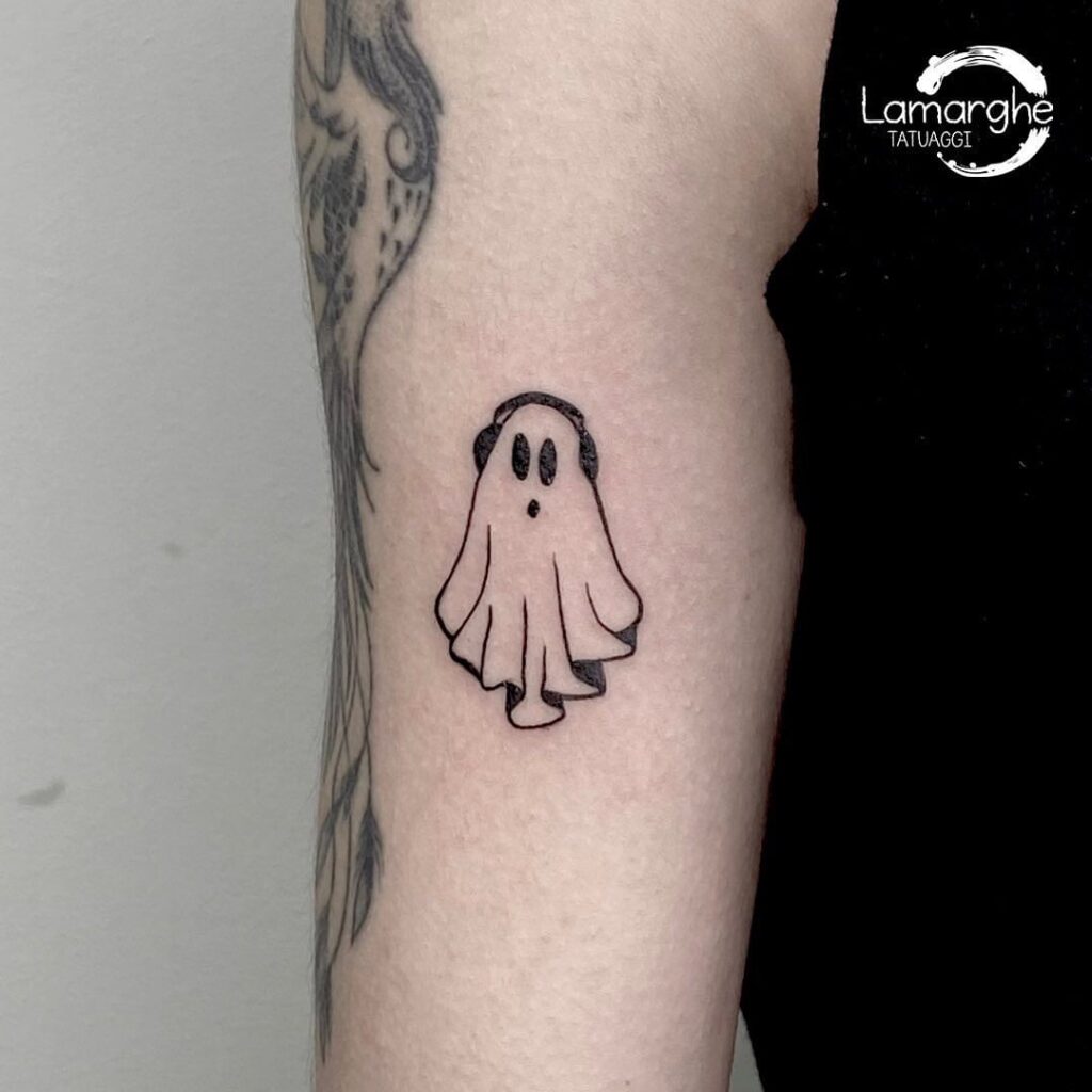 Mini Ghost com auscultadores