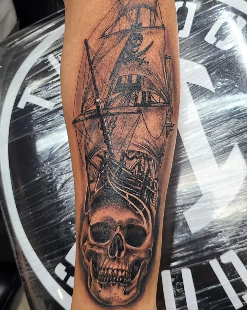 Calavera y barco pirata