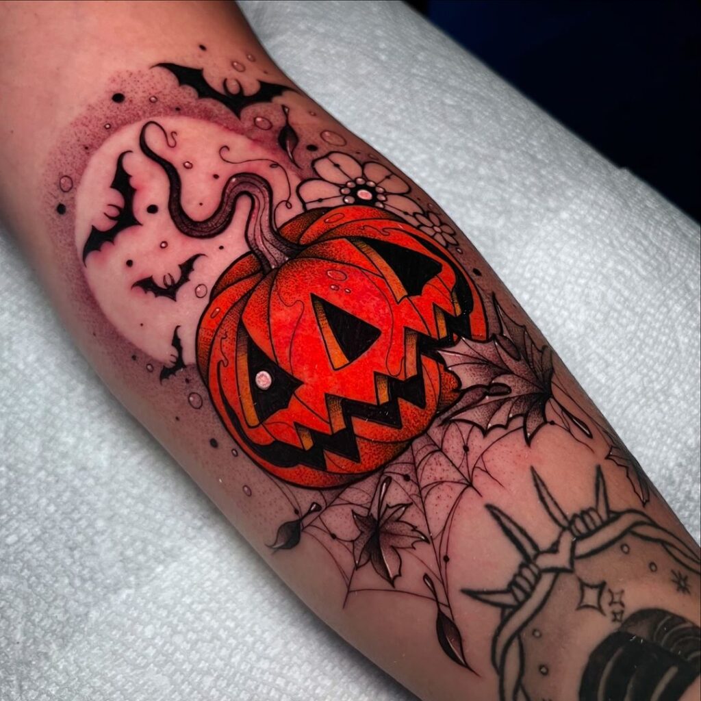 Tatuaggio flash con zucca