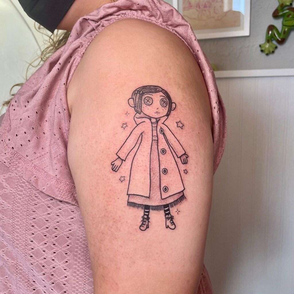 Tatuagem simples de Coraline