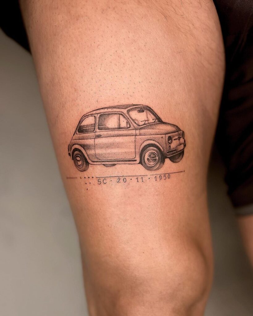 Piccolo tatuaggio Fiat 500