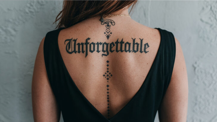 20 tatuaggi "indimenticabili" che vi terranno in mente per sempre.