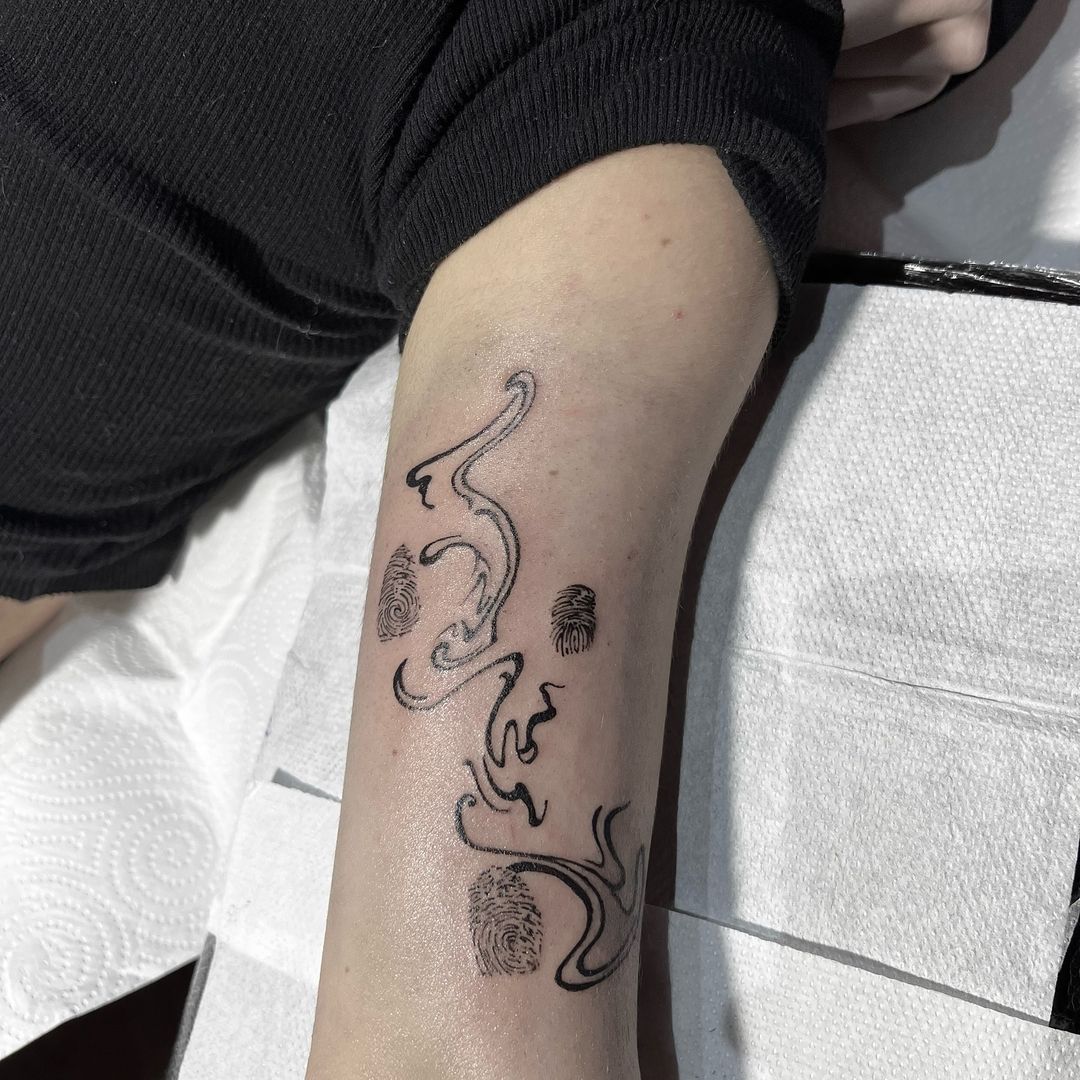 21 Insanely Beautiful Abstract Tattoos That Are Real Masterpieces