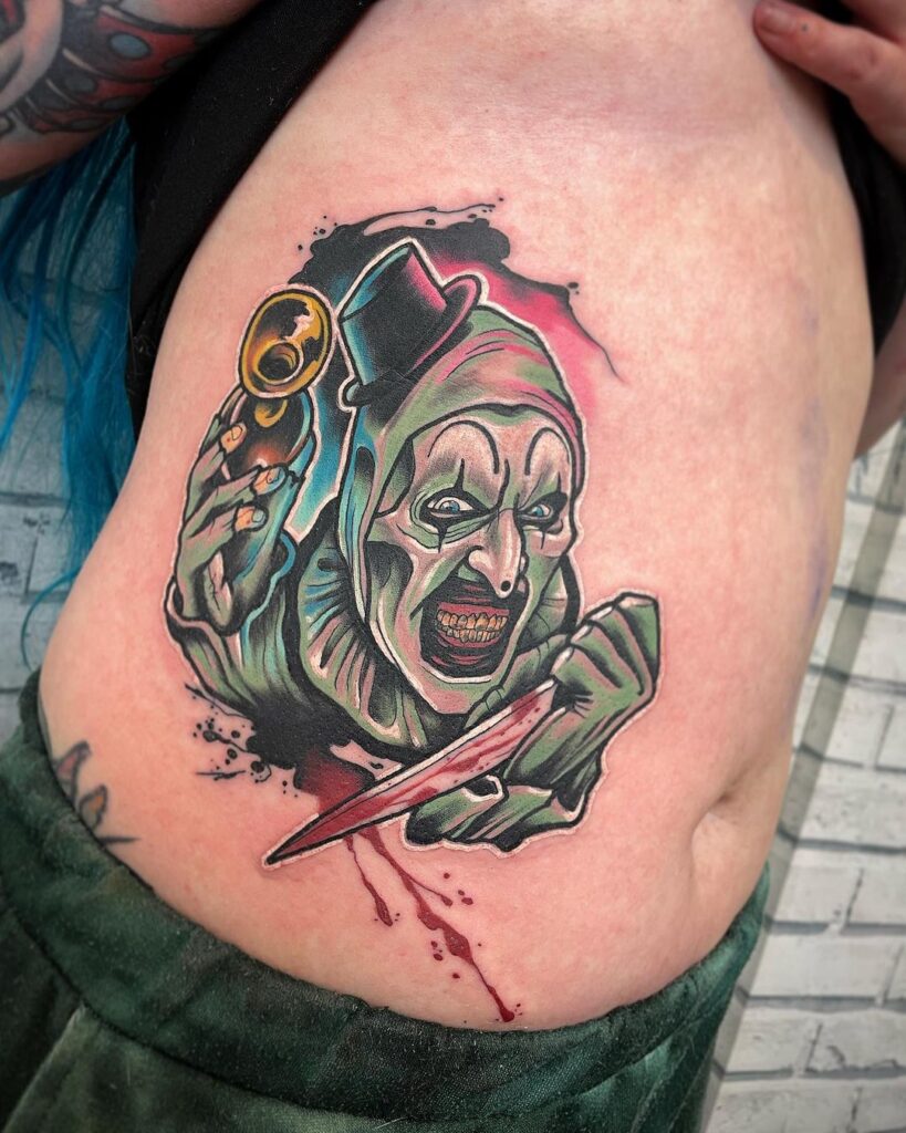 Arte colorata Il tatuaggio del clown