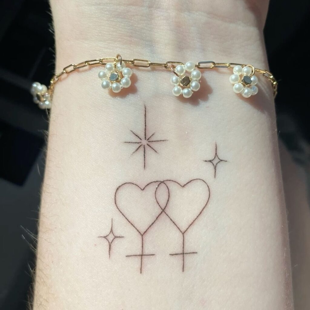 Tatuaggio saffico con doppia Venere