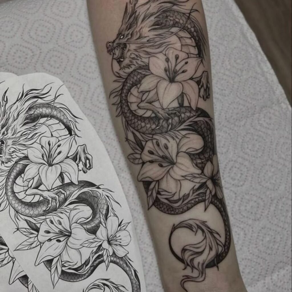 Tatuaggio a mezza manica del drago