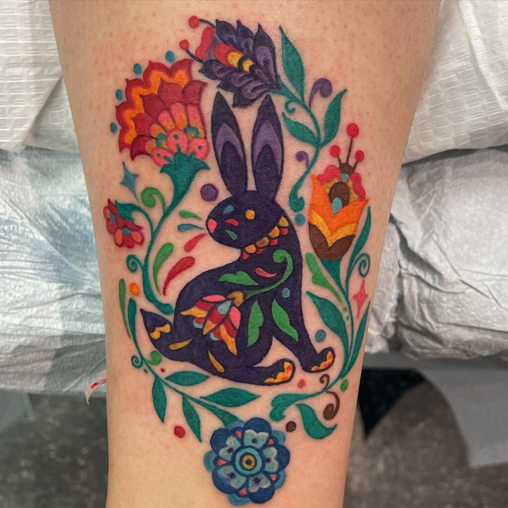 Tatuagem de coelho de arte popular