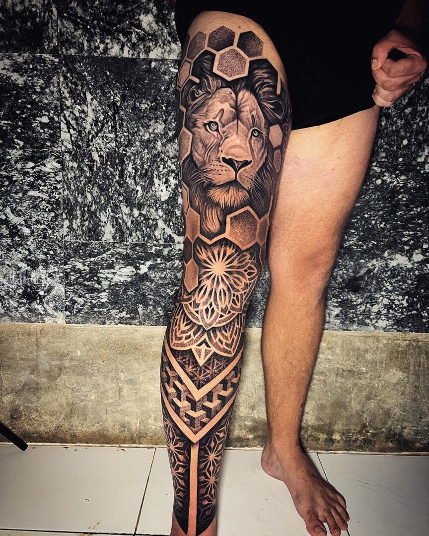 12 Tatuajes De Piernas Atrevidos Y Creativos Para Hombres 12 Tatuajes De Piernas Atrevidos Y Creativos Para Hombres