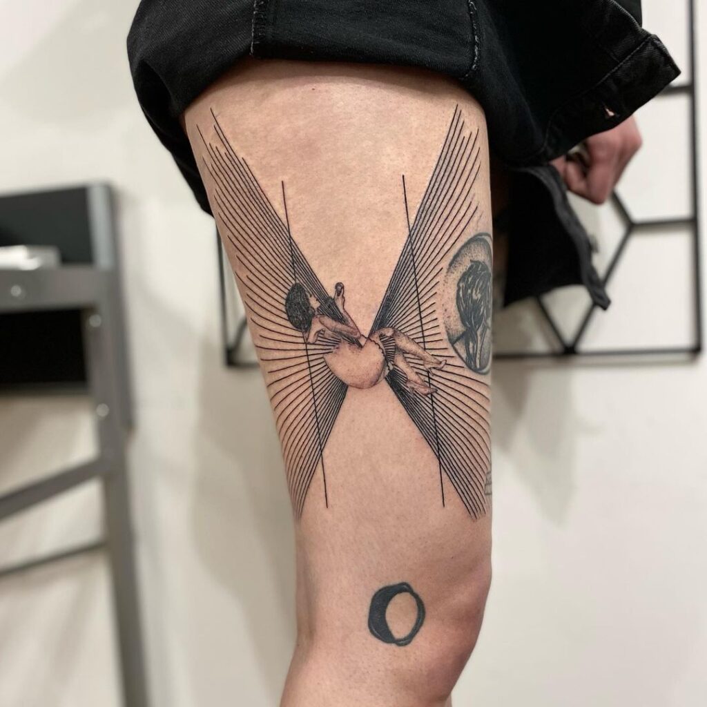 Tatuaje de ilusión óptica en la pierna