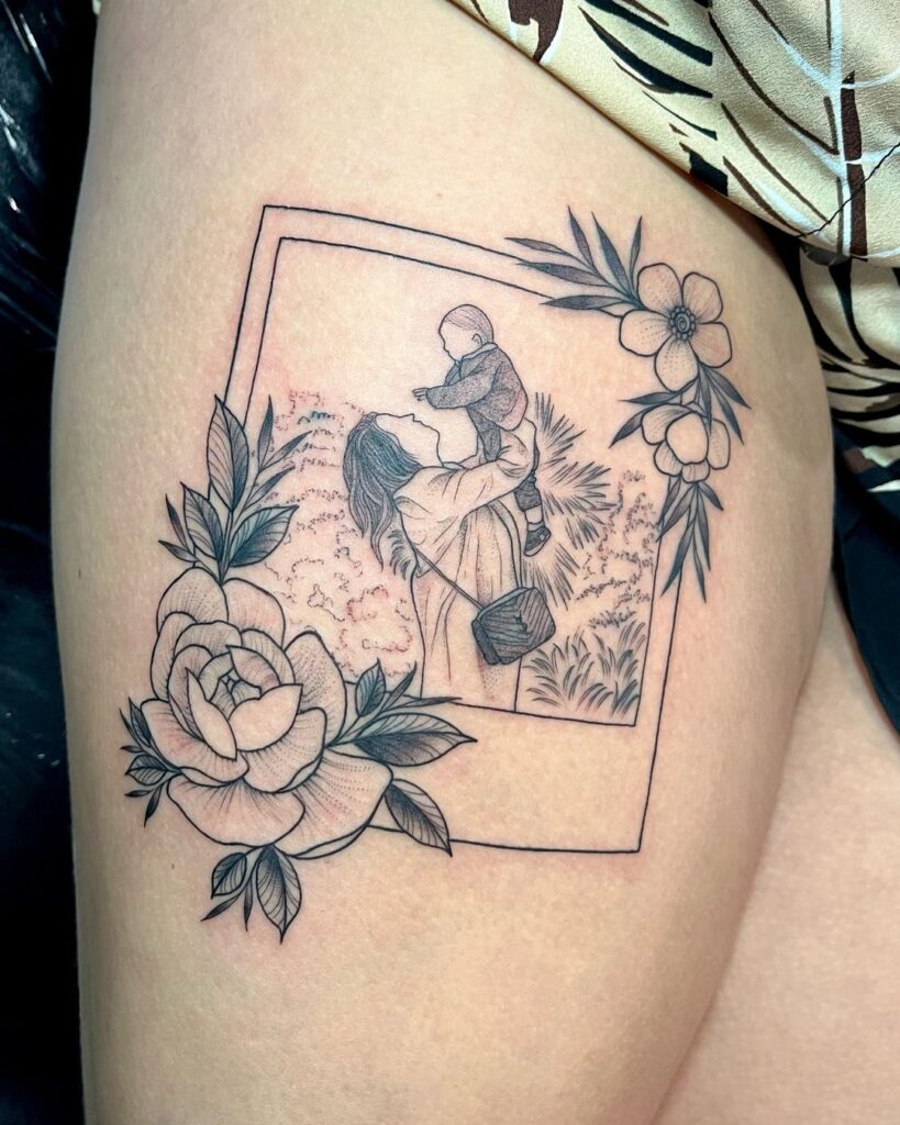  Tatuaggio della mamma con polaroid