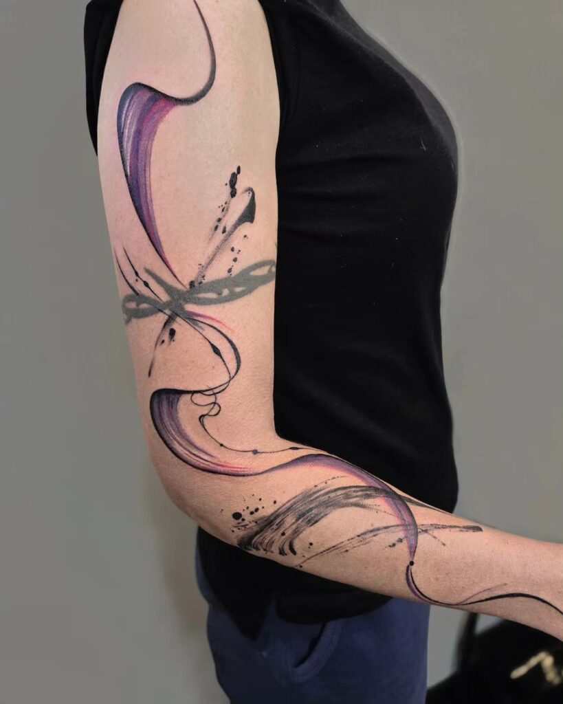 Tatuaggio a flusso viola